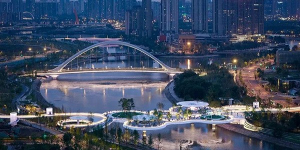 成都漂浮公園，一座橋，九種風(fēng)景